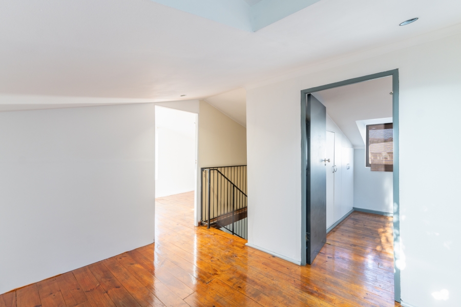 2 Bedroom Property for Sale in Guldenland Western Cape